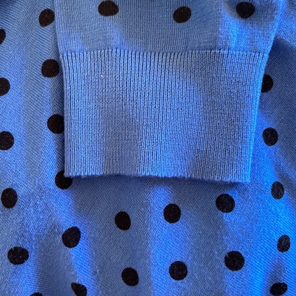 Ellen Tracy size L blue with black poki dots  sweater - Picture 7 of 8